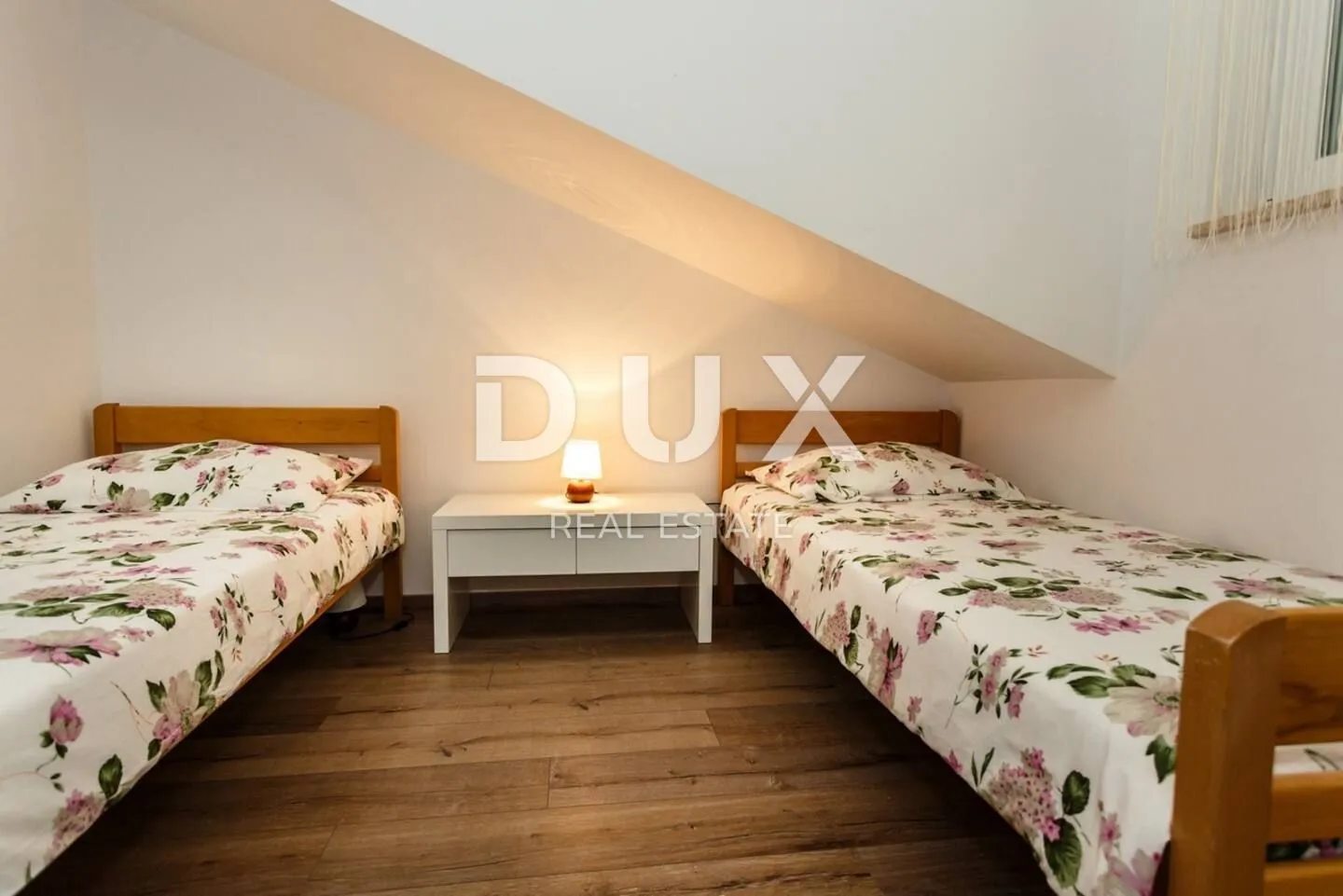 otok krk, vrbnik - apartman 95 m2 sa pogledom na more - slika 16