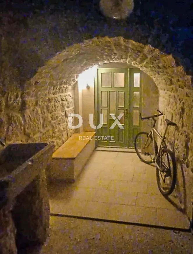 otok iž, veli iž- renovirana kuća 70m od mora! - slika 21