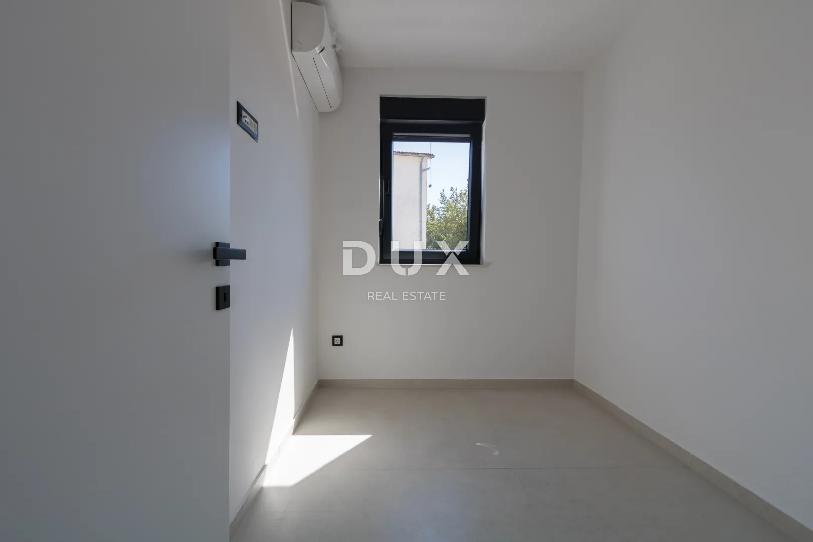 dalmacija, murter - trosoban stan s pogledom na more - slika 6