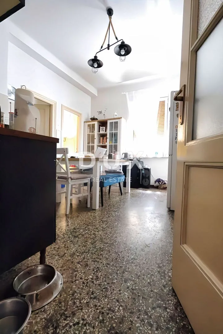 rijeka, pećine - samostojeća vila s pogledom na more - slika 57