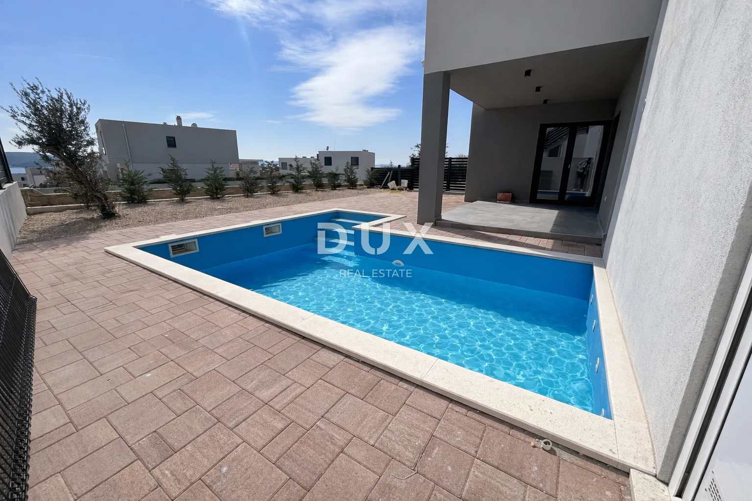 šibenik, vodice – duplex s bazenom i trajnim, otvorenim pogledom - slika 12
