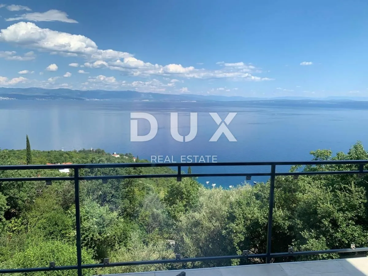 OPATIJA, MEDVEJA - kuća 340 m2 s pogledom na more i okoliš 800m2 - Medveja, Lovran