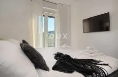 dalmacija, vodice - dugoročni najam moderne vile s bazenom i panoramskim pogledom - slika 17