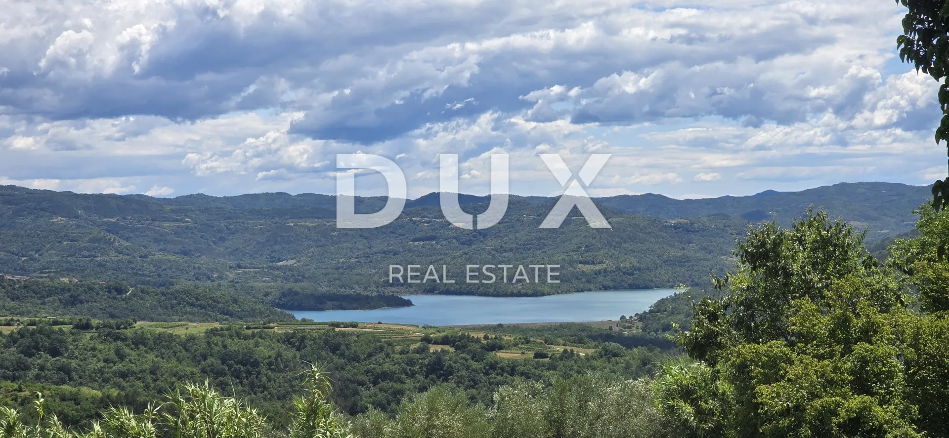 istra, motovun, imanje, 170.416 m2 - slika 17