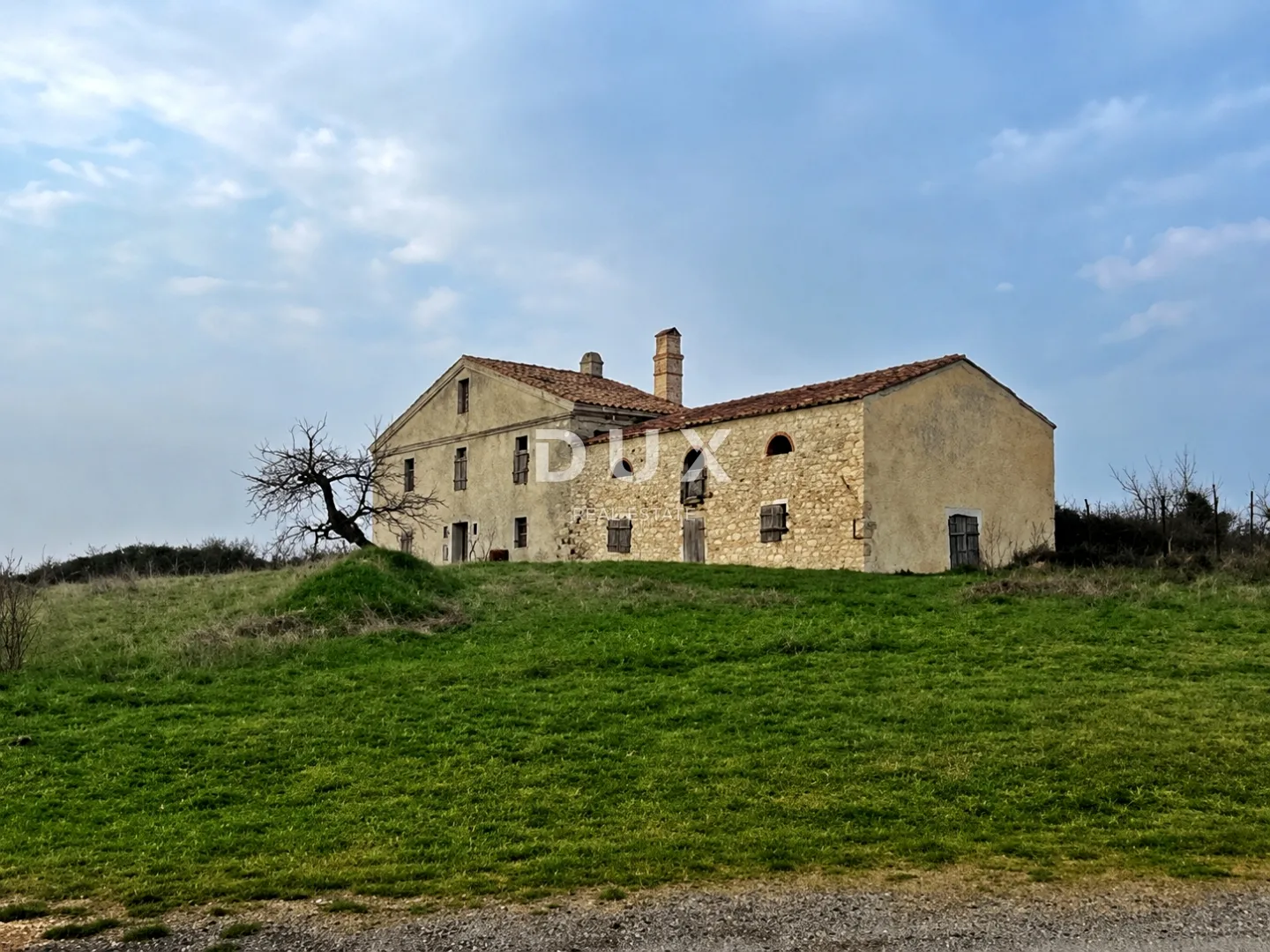 istra, pula - impozantna stancija za investiciju - slika 8