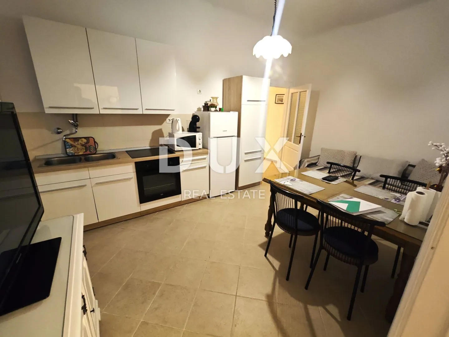 rijeka, podmurvice, 3-sobni stan, 64 m2, uređen, blizina grada - slika 3