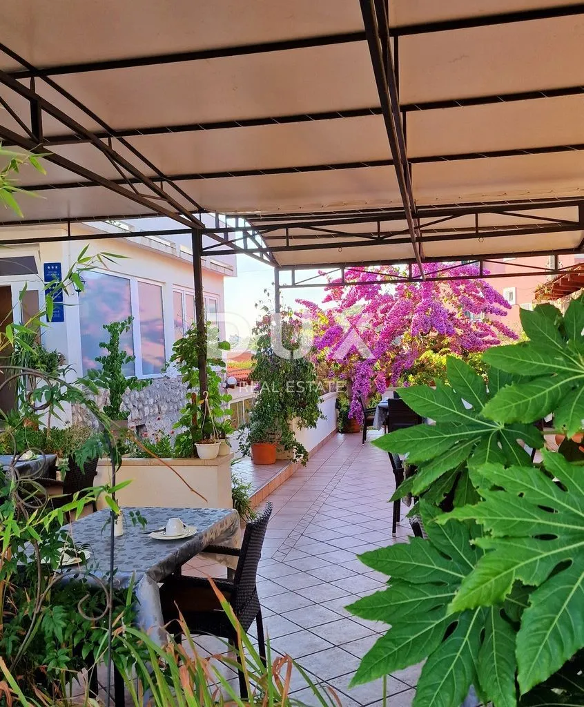 mali lošinj, centar – vila u malom lošinju, 200m od mora – savršen pogled i uhodani posao - slika 16