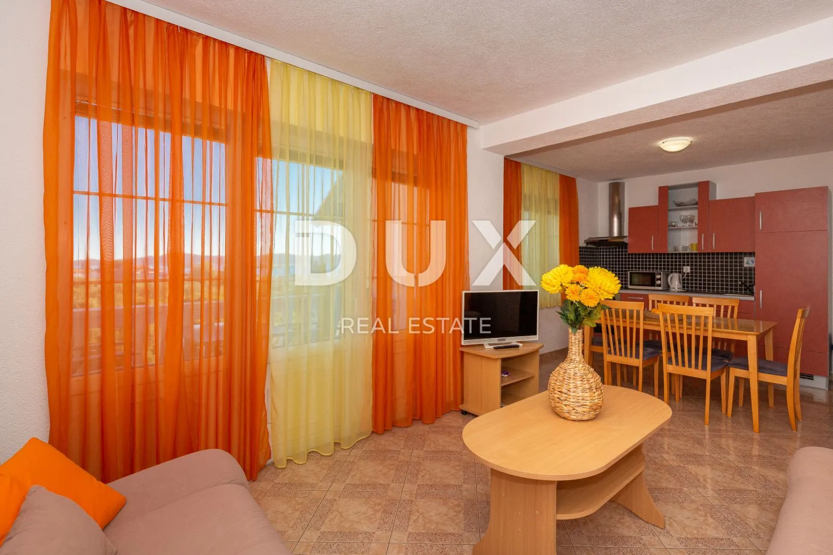 biograd, sveti filip i jakov - sniženo! apartmanska kuća s bazenom i pogledom na more - slika 8