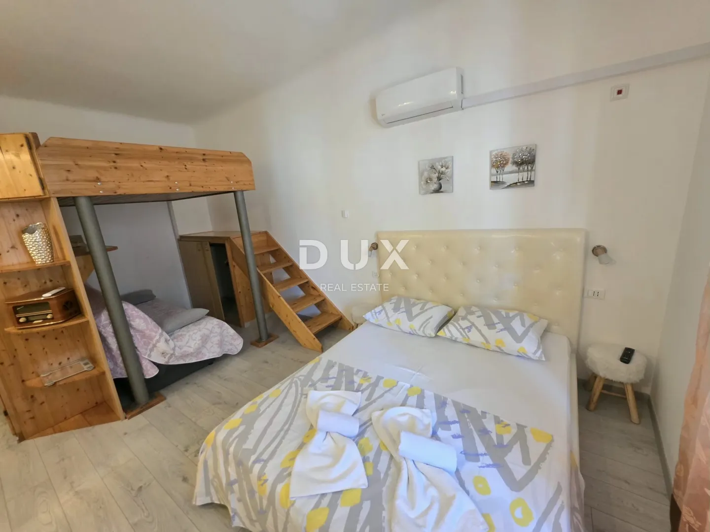 istra, pula - prodaja 2ss + db potpuno renoviran stan u centru grada - slika 10