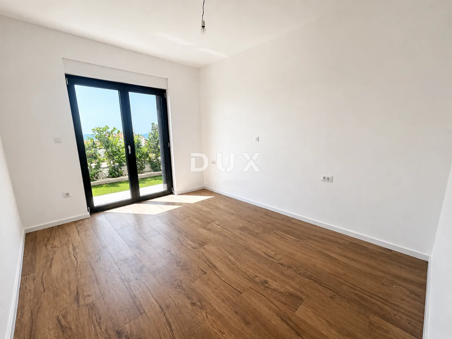 primošten, dolac – stan u prizemlju s vrtom od 64 m², 2 spavaće sobe - slika 18