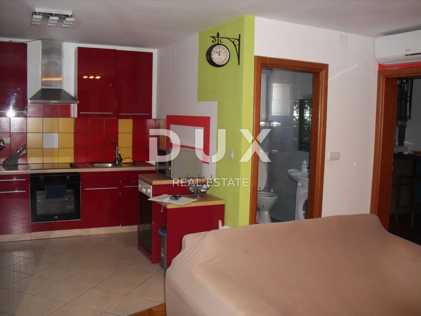 otok krk, grad krk - dvoetažni apartman 4s+db - slika 4