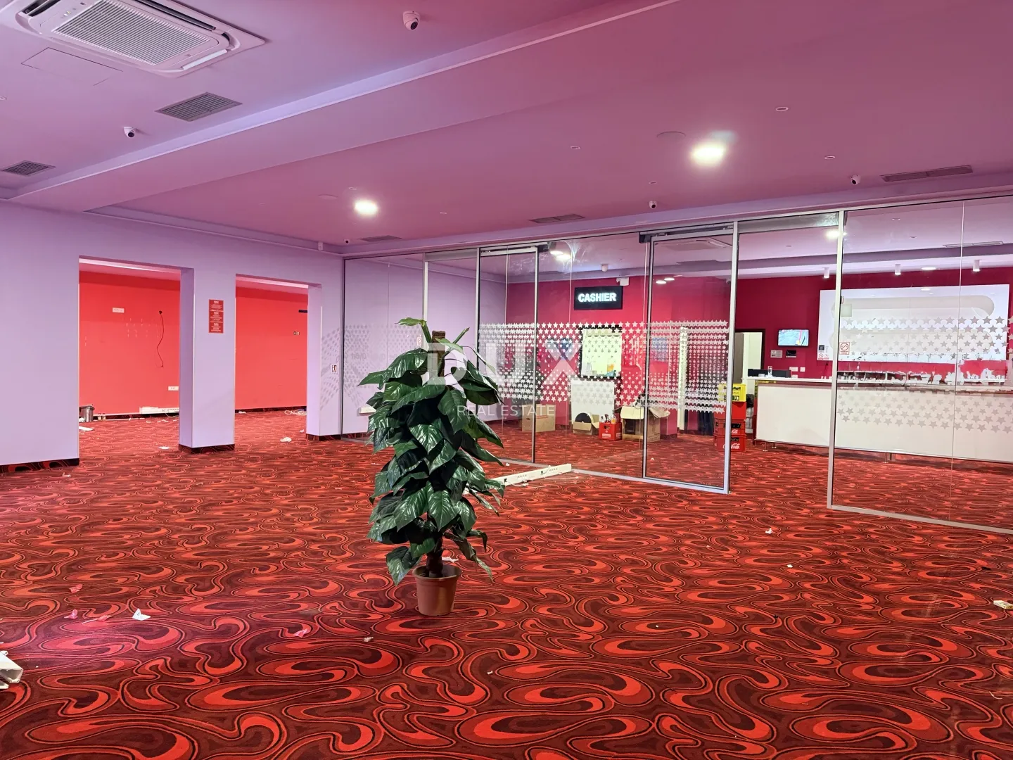 kvarner, kostrena – pp u prizemlju, (uvjeti za casino) frekventna lokacija, veliki parking - slika 20