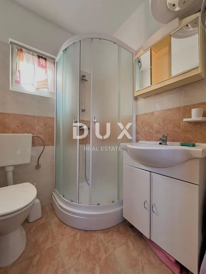 zadar, zaton - kuća s dva apartmana u blizini mora - slika 10