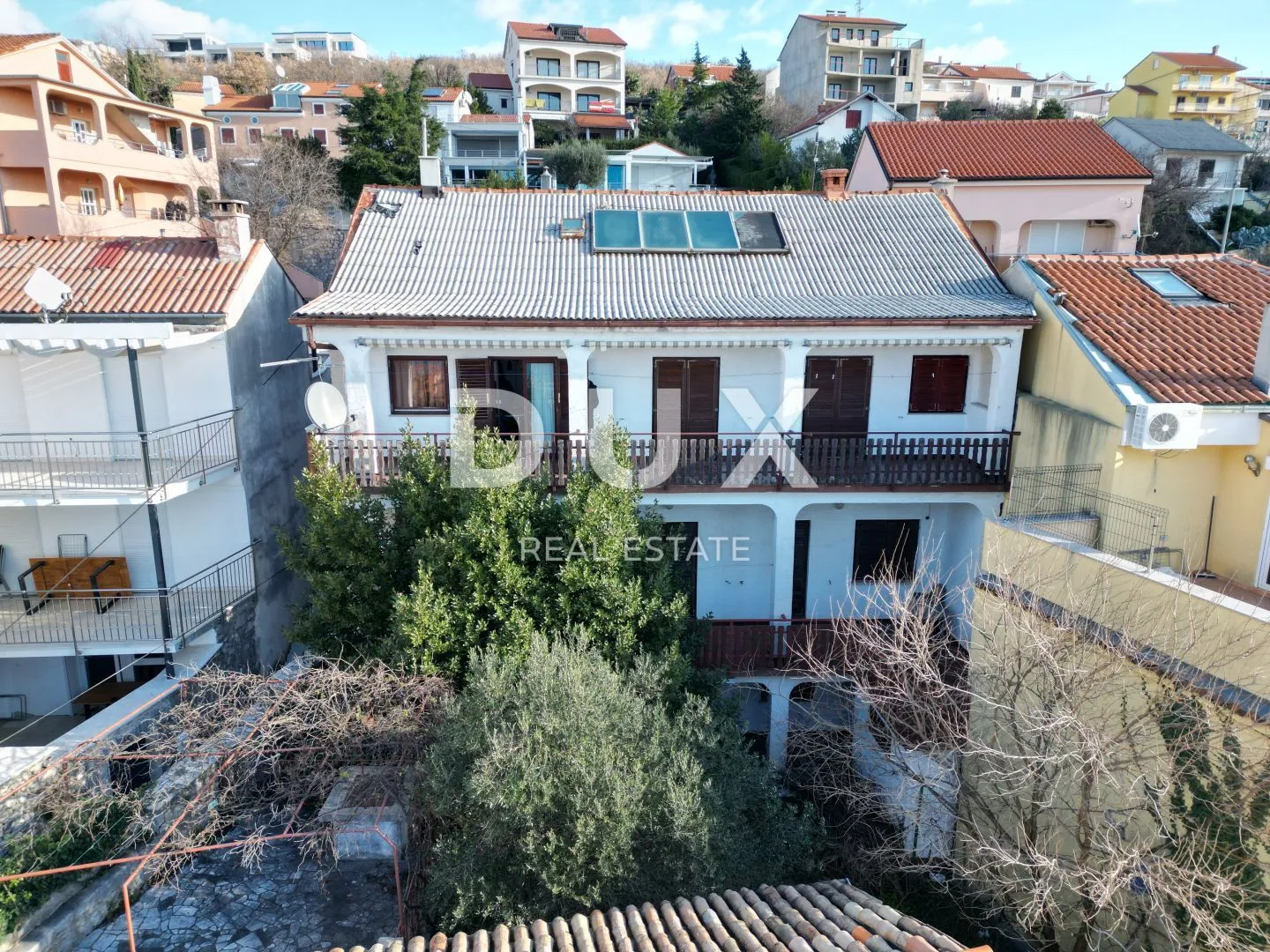 crikvenica - stan 1. kat 200 m2 s panoramskim pogledom na more + okoliš 250 m2 - slika 8