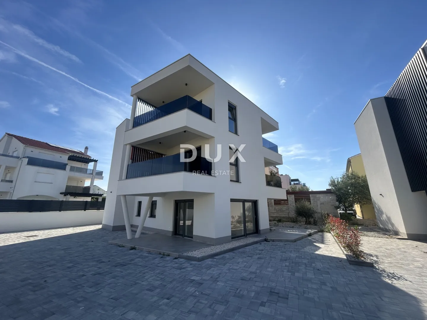 šibenik, vodice – stan u prizemlju sa 121 m² vrta, 2 parkinga, novogradnja - slika 5