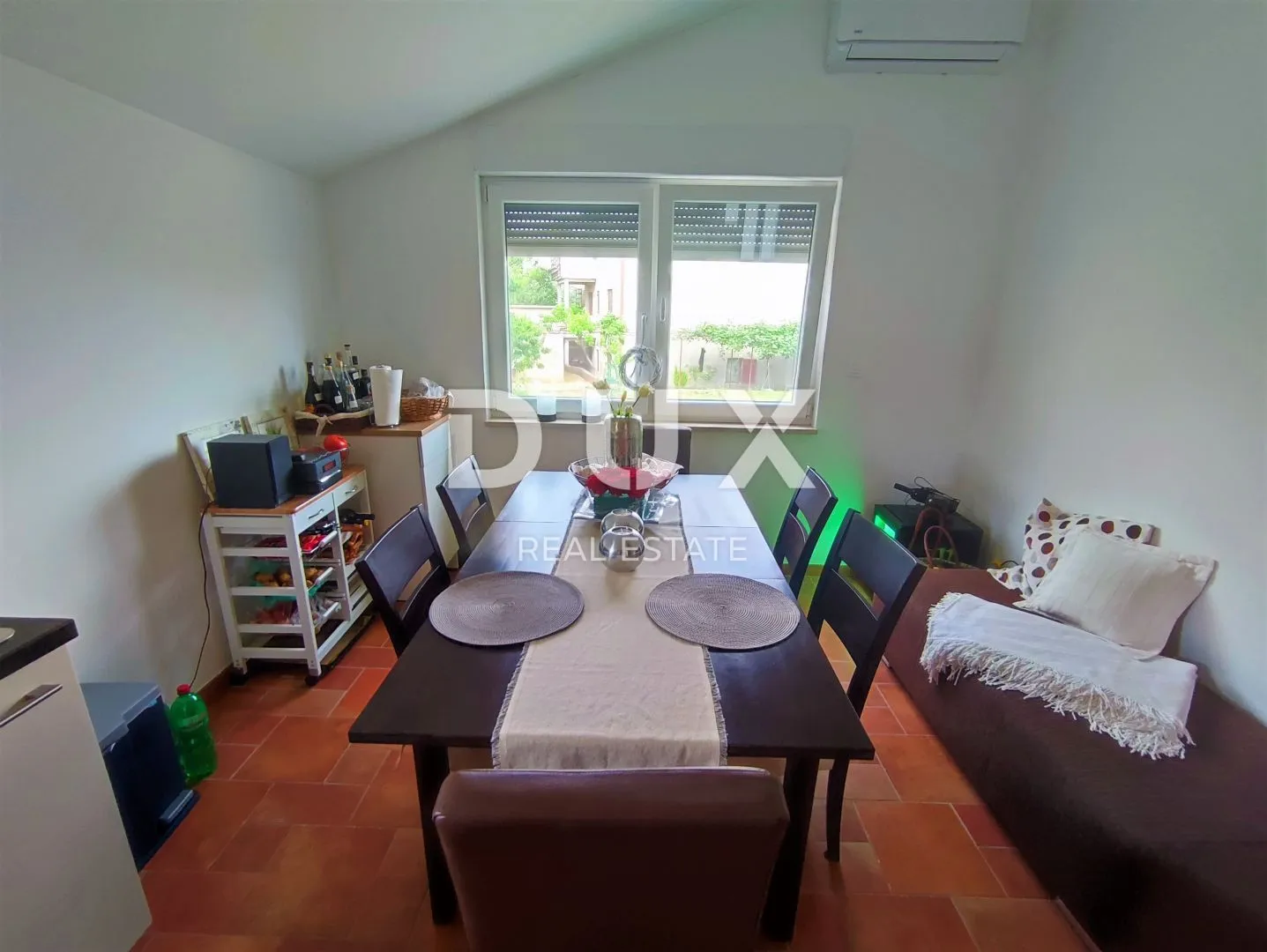 istra, pula - novouređena kuća na valdebeku - slika 21
