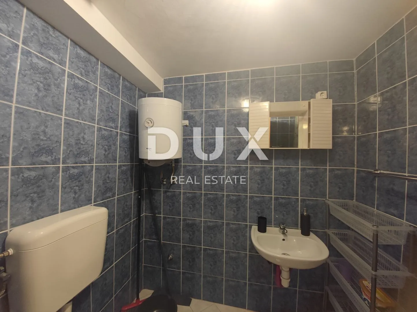 jadranovo - apartmanska kuća s pogledom na more - slika 14