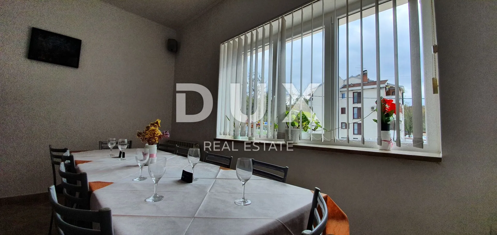 istra, kršan - poslovni prostor - restoran s uhodanim poslom 300,75m2 - slika 5