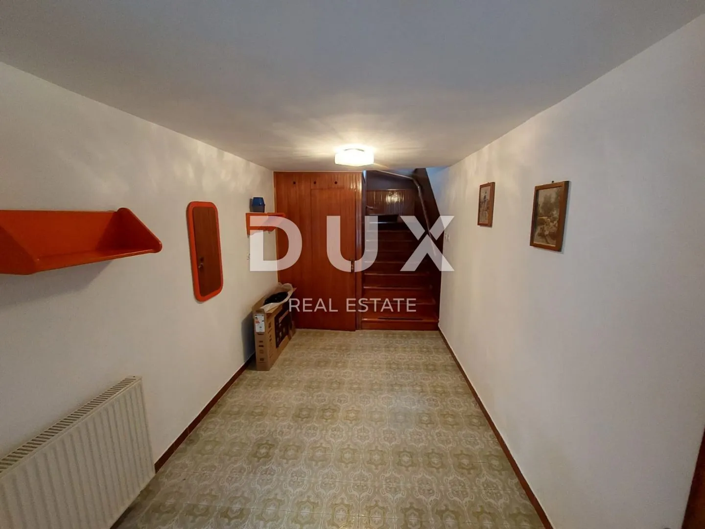 mali lošinj - dvije samostojeće kuće u strogom centru - slika 17
