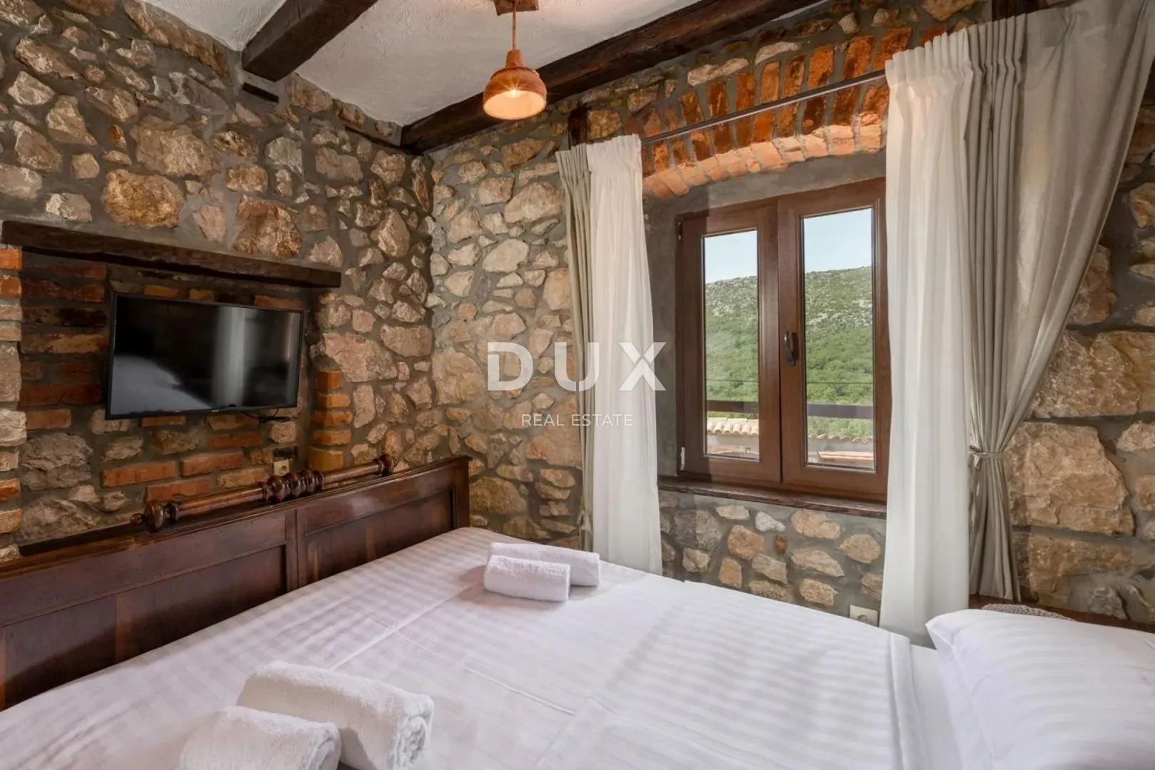 novi vinodol, drivenik - 5-sobna kuća, 230m2 - slika 8