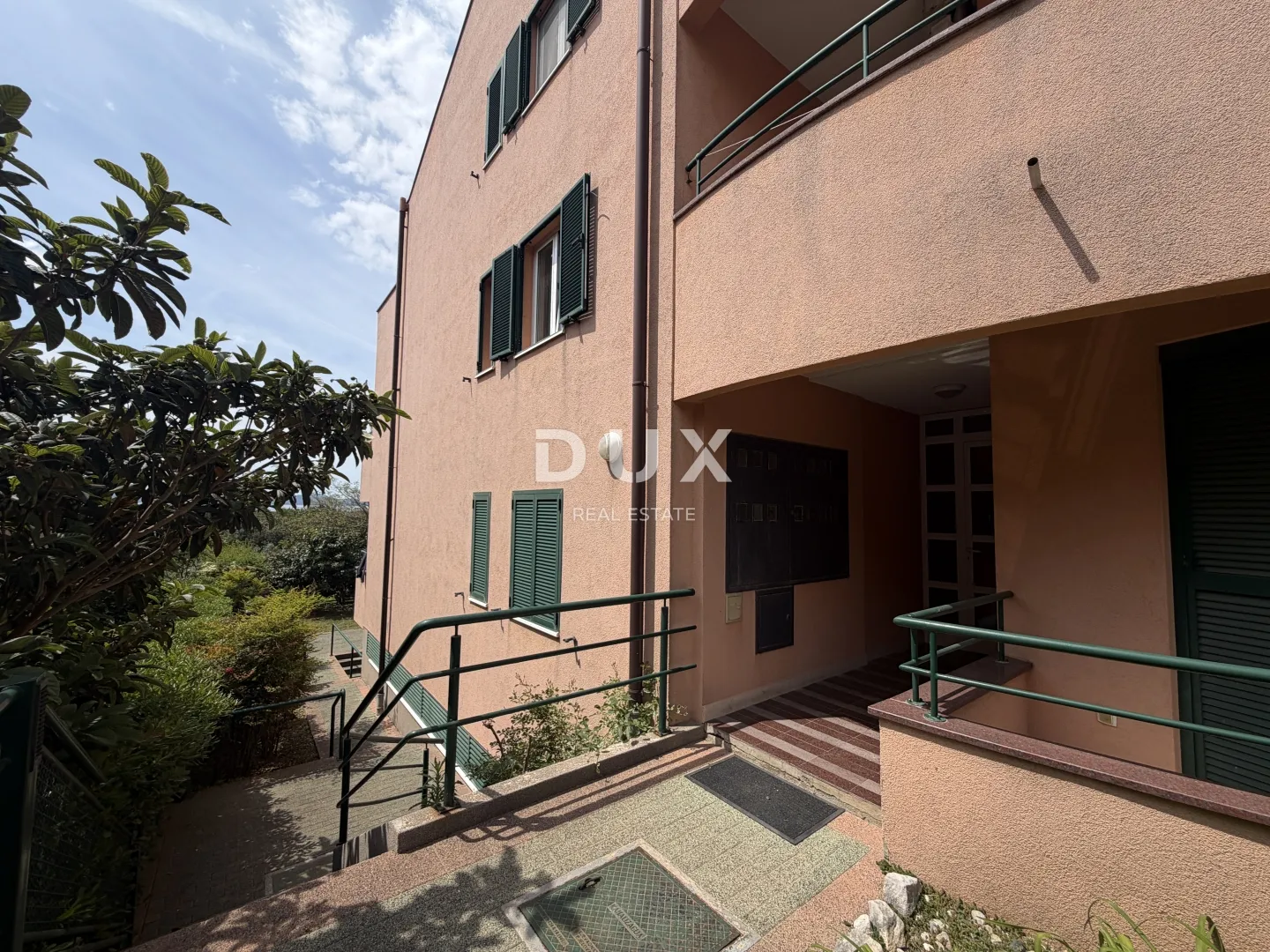 zadar, diklo – apartmanska kuća s 10 jedinica i pogledom na more! - slika 12