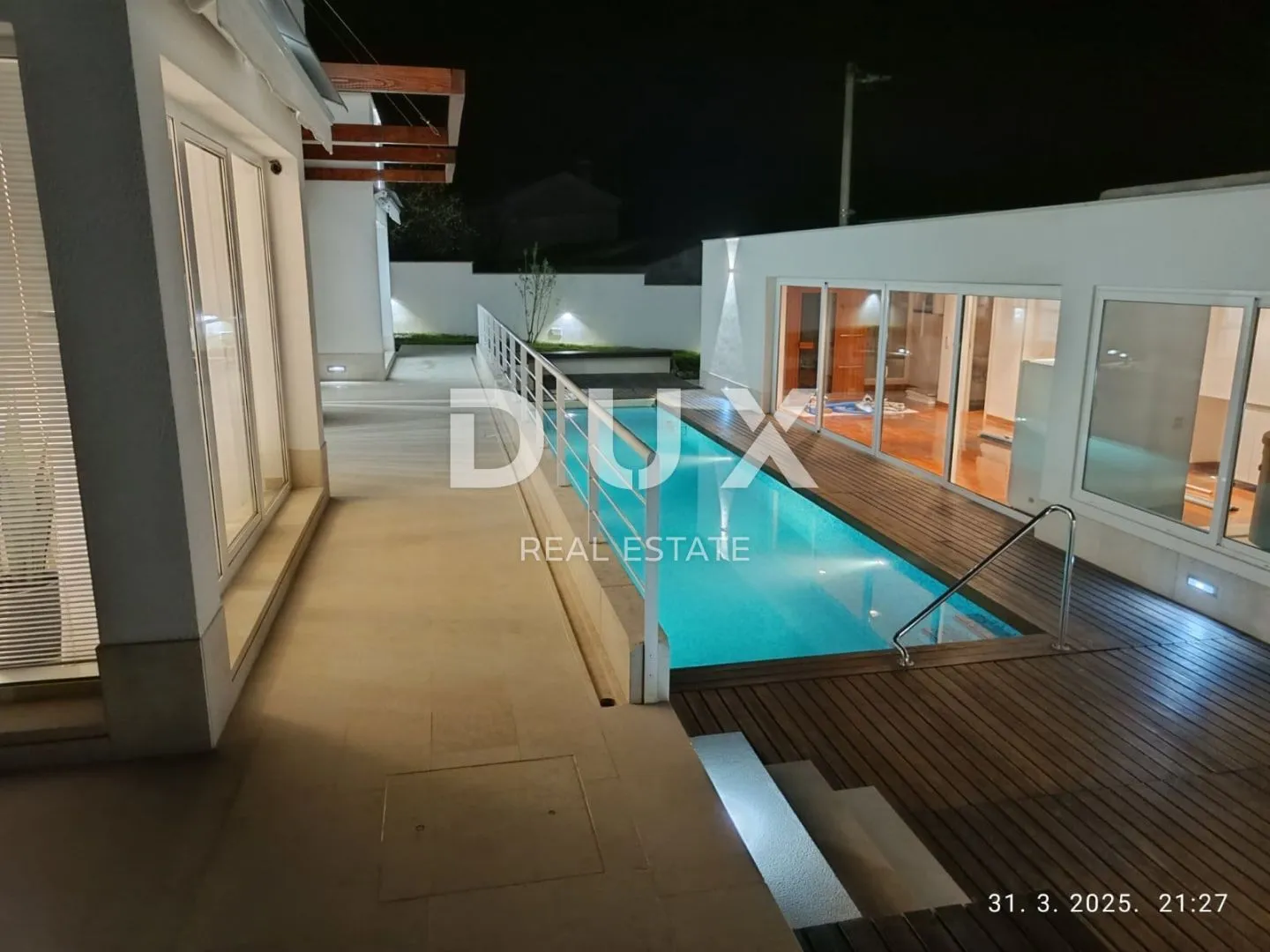 istra, poreč - ekskluzivna dizajnerska obiteljska vila s wellness oazom i grijanim bazenom - slika 60