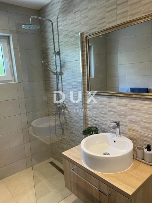 istra, pula, štinjan- moderna vila s bazenom i pogledom na more - slika 13
