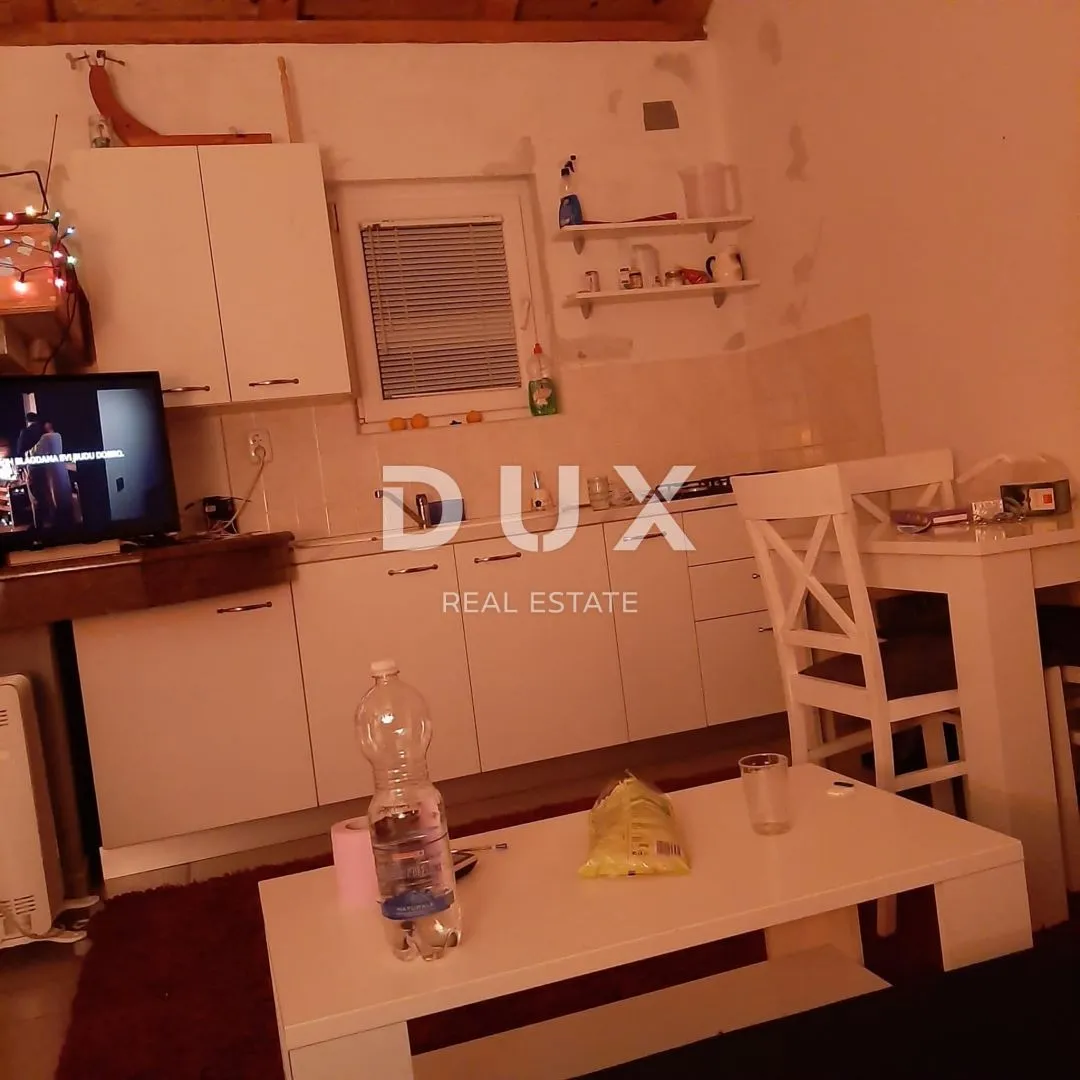 zadar, debeljak - prostrana kuća s pomoćnim objektom/apartmanom - slika 32
