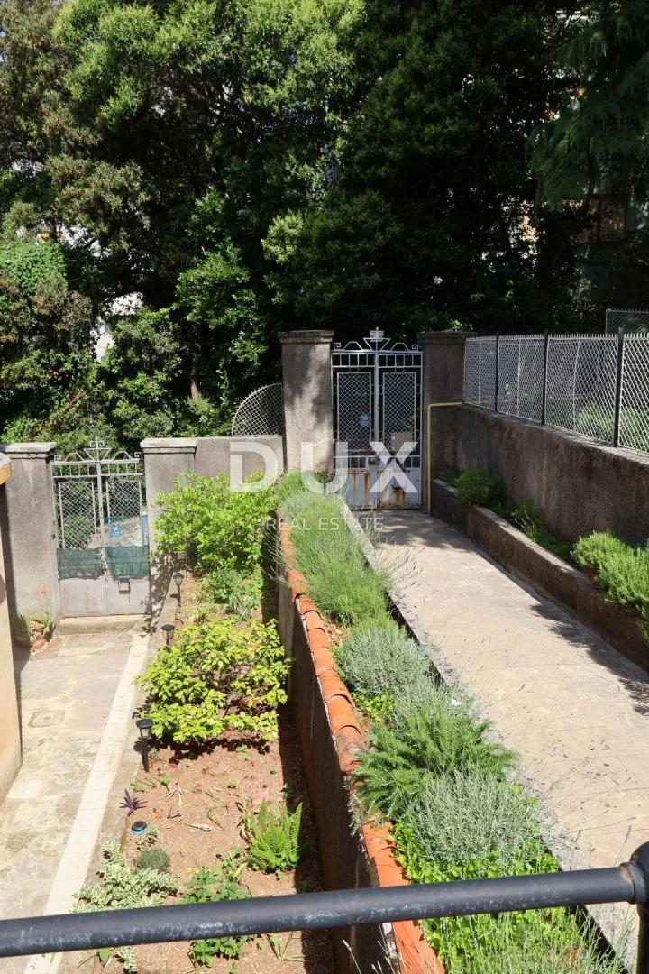 rijeka, pećine - samostojeća vila s pogledom na more - slika 43