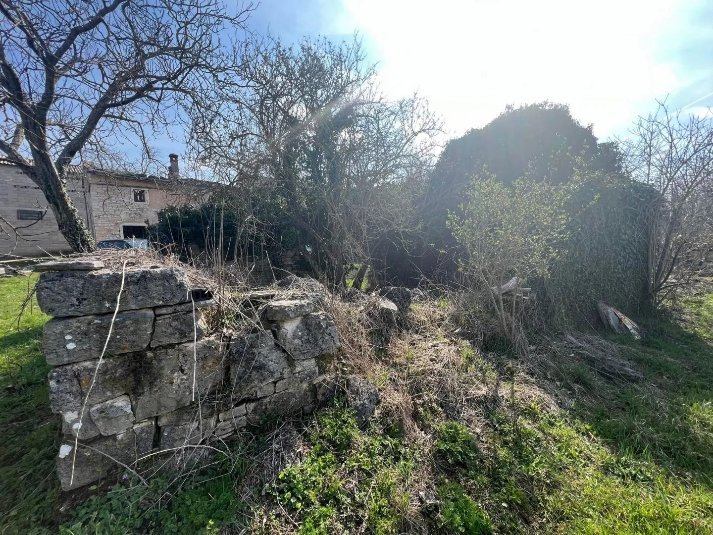 istra, sv. petar u šumi - dvije starine s okućnicom - slika 9