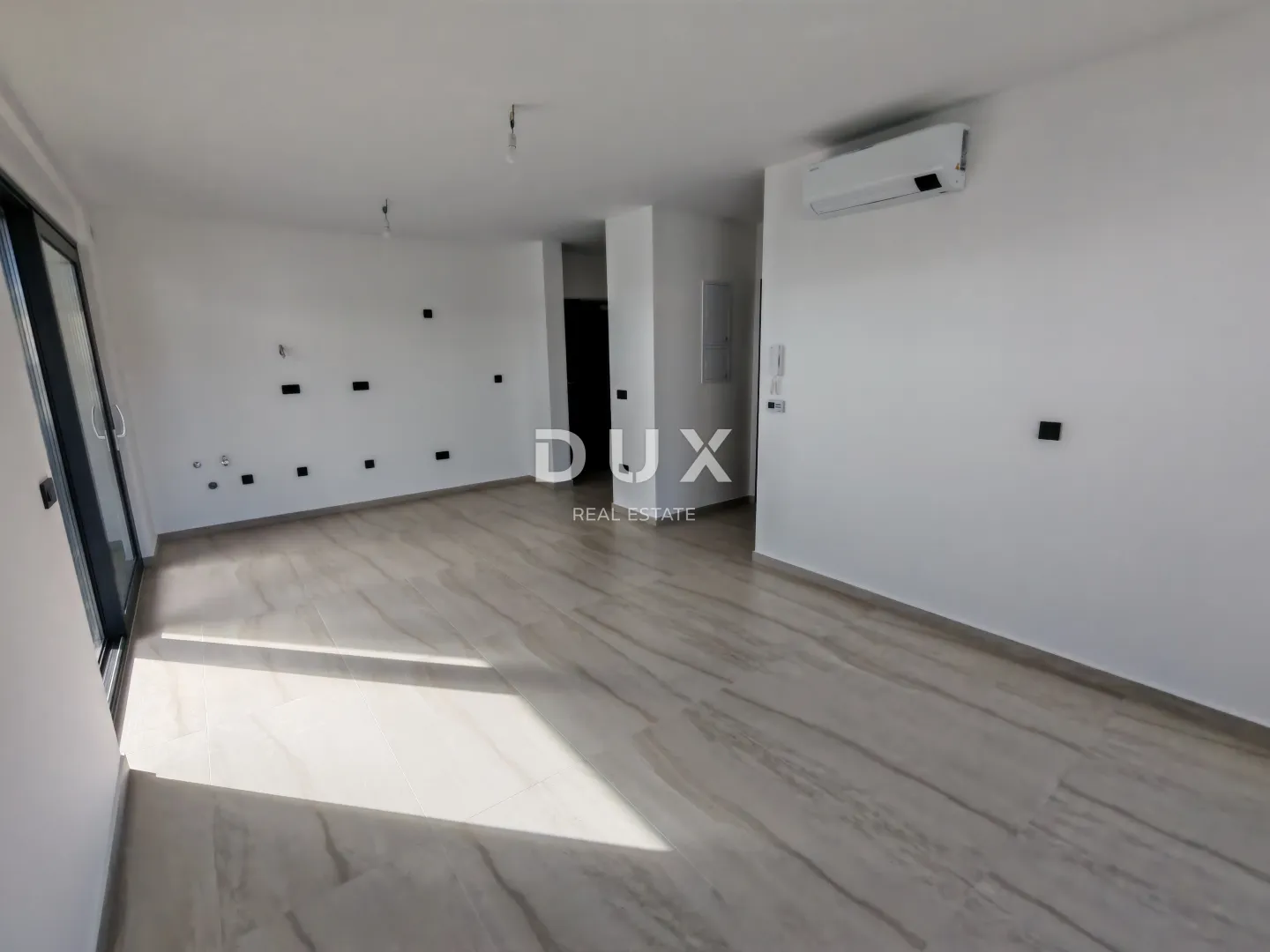 zadar, diklo - vrhunski penthouse s pogledom na more samo 50 metara od plaže! s7 - slika 15
