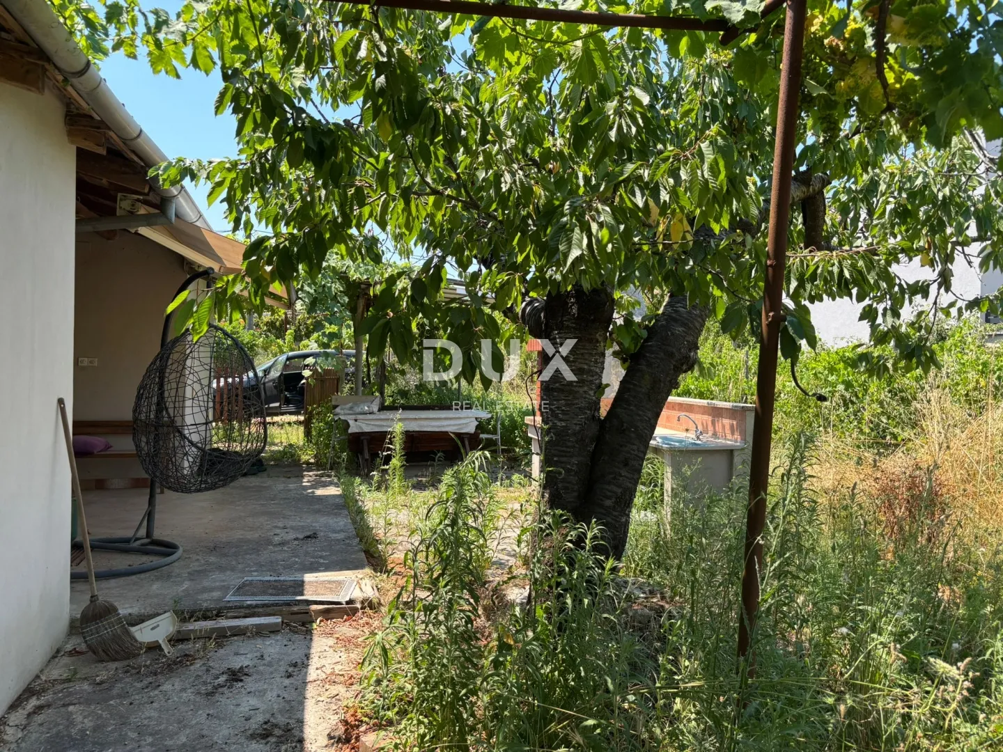 istra, pula - građevinski teren s legaliziranom kućom! - slika 6