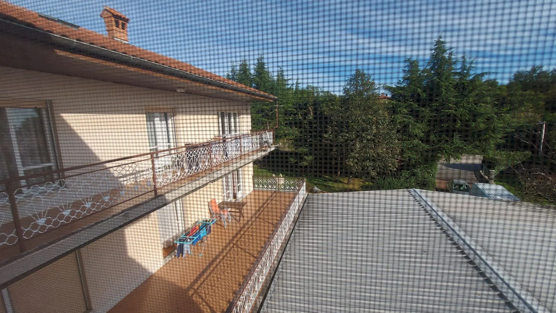 viškovo- veliko gospodarsko imanje, tri stambene jedinice, poslovni prostor, gospodarske zgrade, vinski podrum, velika okućnica - slika 48