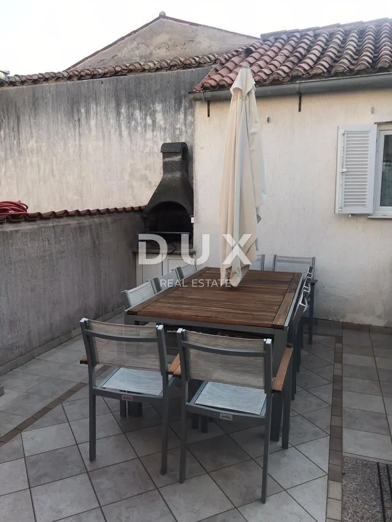 otok krk, grad krk - kuća sa 2 apartmana 100 m od mora - slika 16