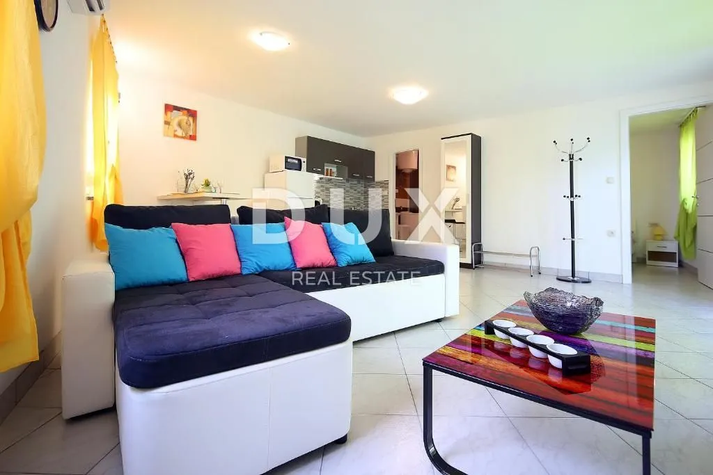 opatija - dio kuće s pogledom na more s 2 stana i 1 apartmanom - slika 41