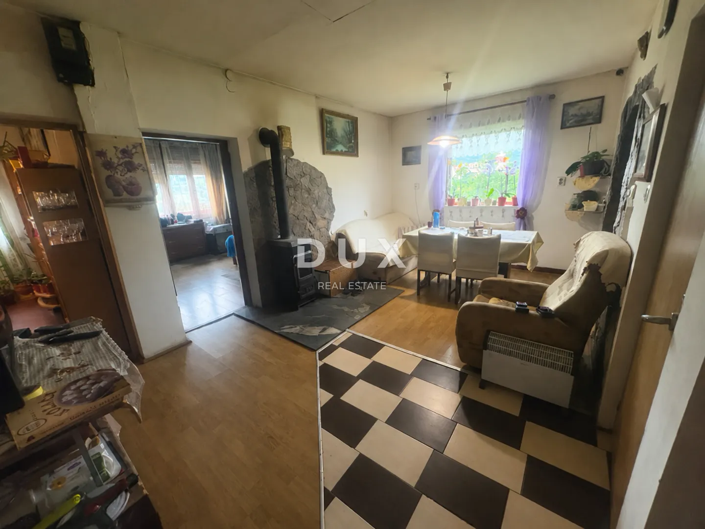 hrvatsko zagorje, pregrada - kuća s velikim potencijalom i okućnicom od 748 m² - slika 2