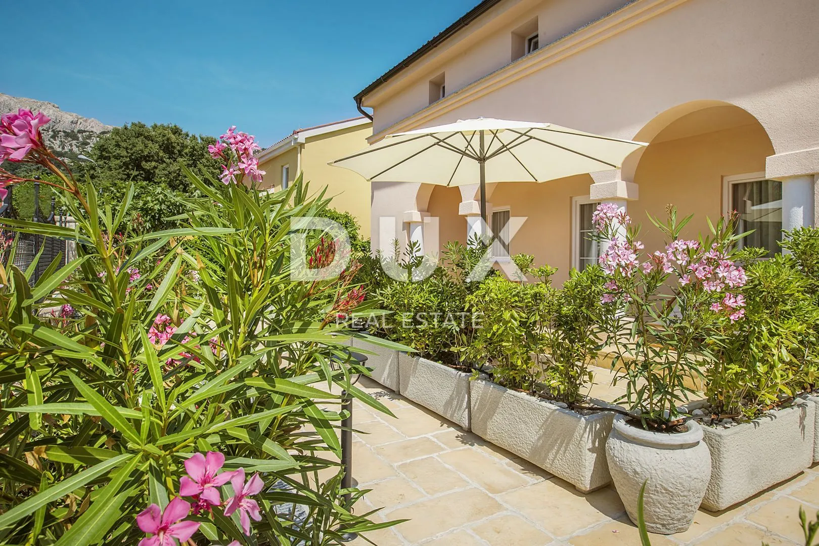 otok krk, baška - ekskluzivna villa sa 7 apartmana i bazenom! prilika!!! - slika 27