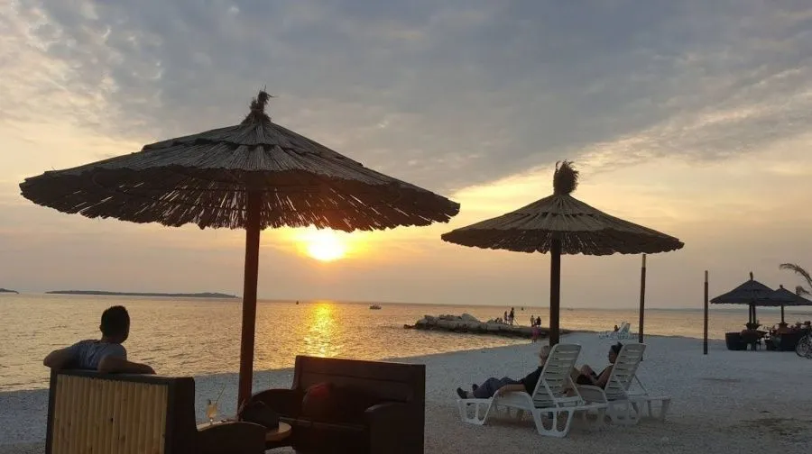 istra,fažana- obiteljska kuća 150m od mora! - slika 7