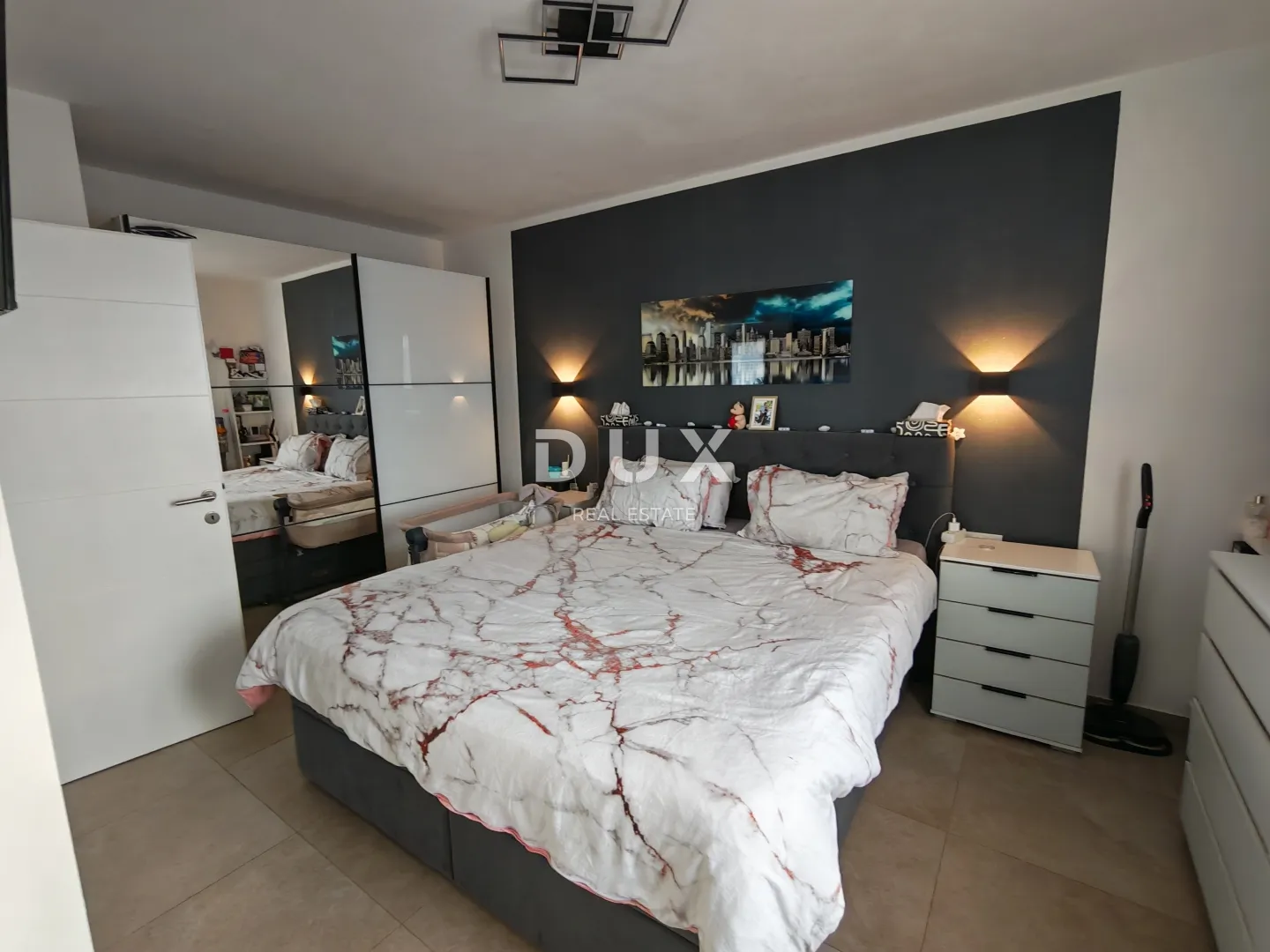 istra, pula - predivan obiteljski stan 67m2! - slika 24