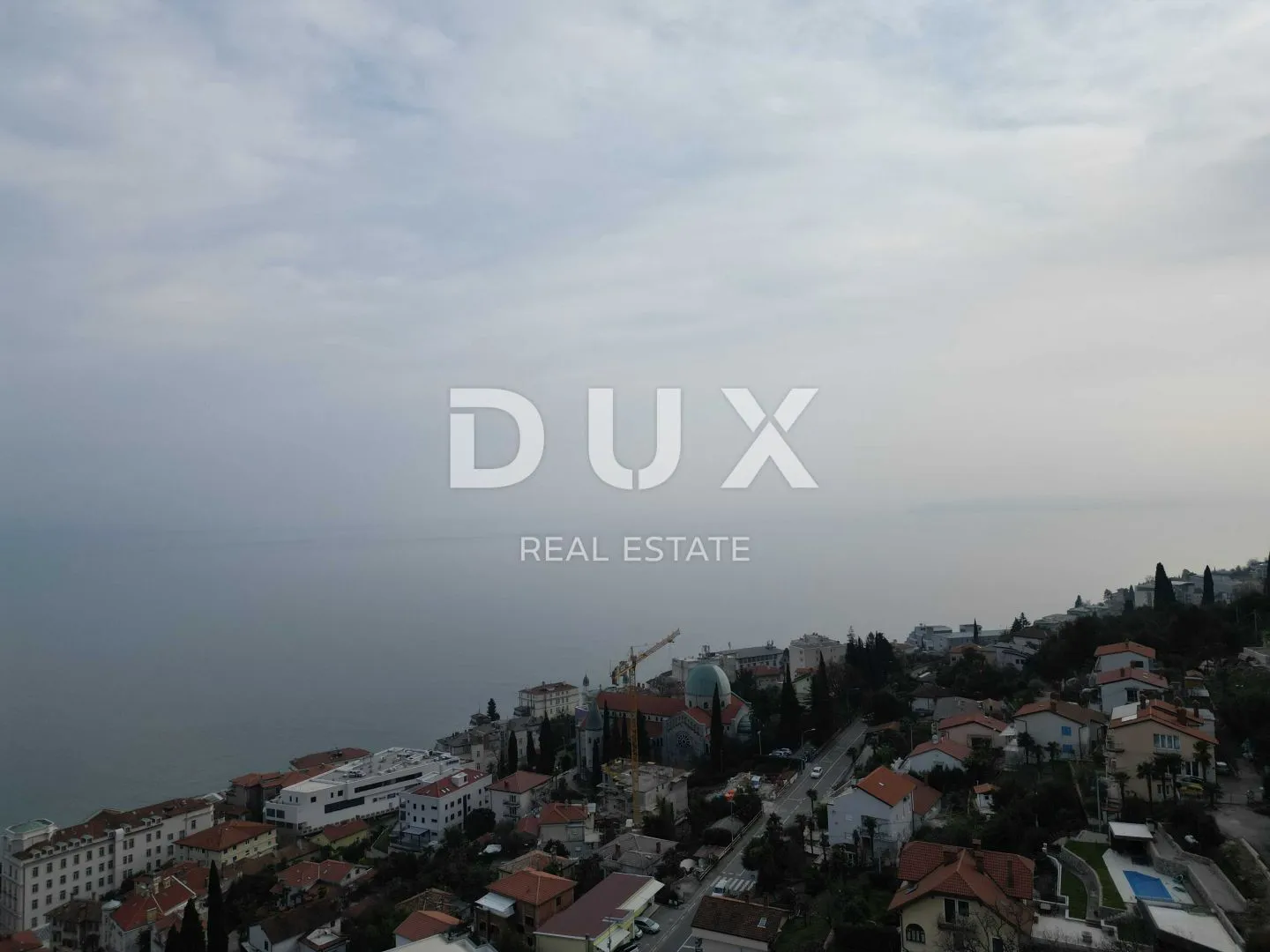 opatija- kuća 203m2 s panoramskim pogledom na more + okoliš - slika 9