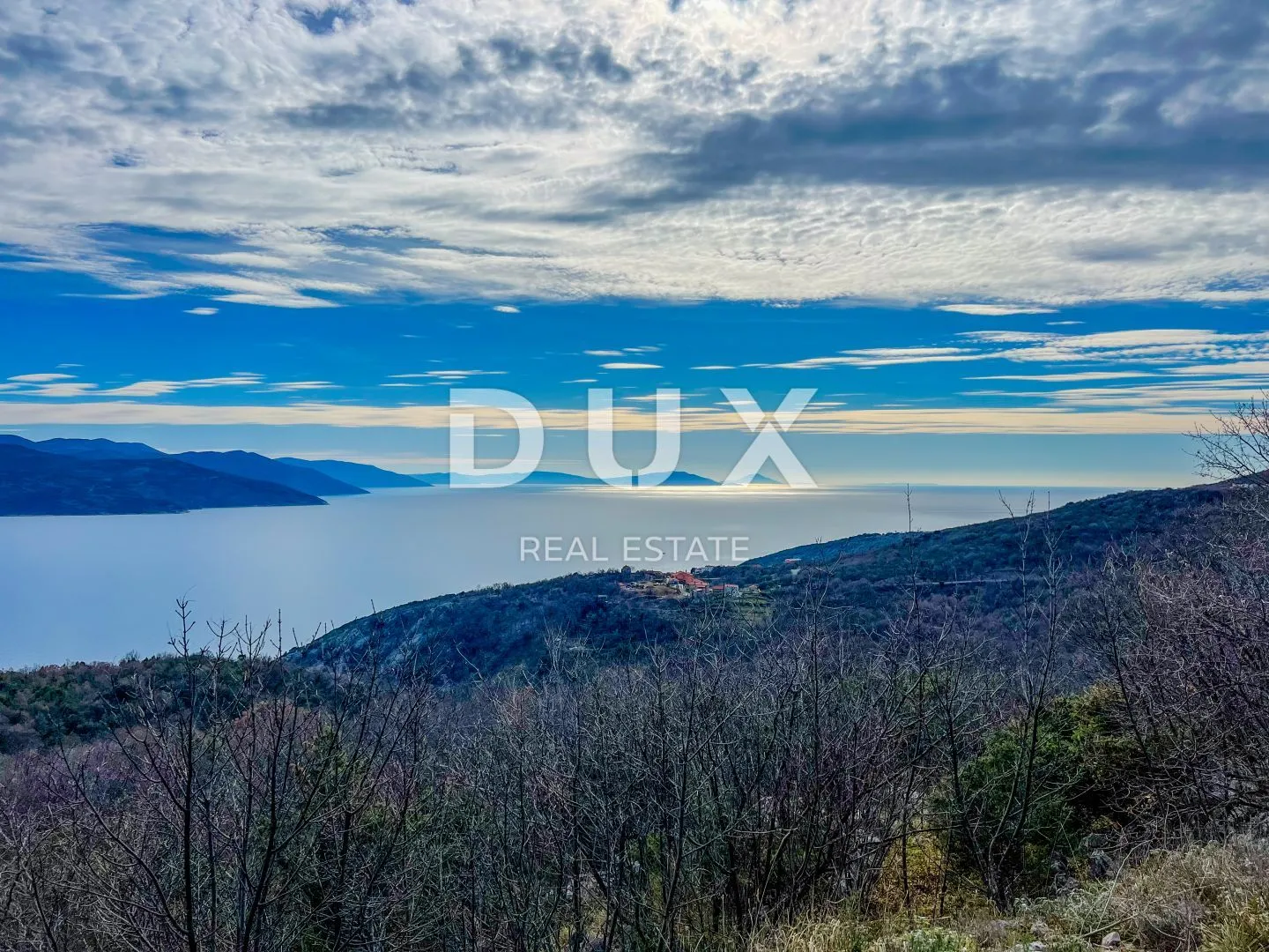 OPATIJA, BRSEČ - 3500m2 - 3 građevinska zemljišta za izgradnju vila s bazenom, panoramski pogled na more - Brseč, Mošćenička Draga