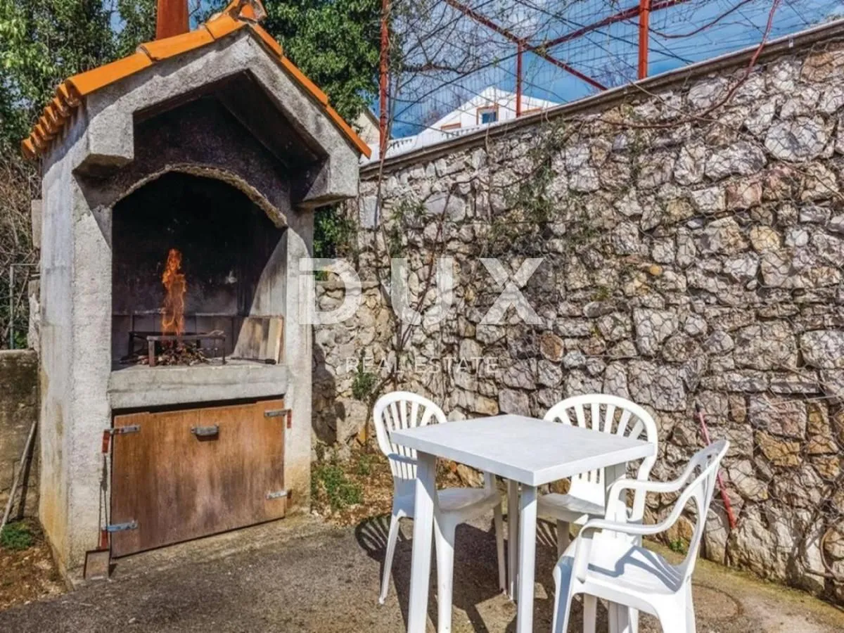 crikvenica, jadranovo - predivna samostojeća kuća s sedam stanova - slika 21
