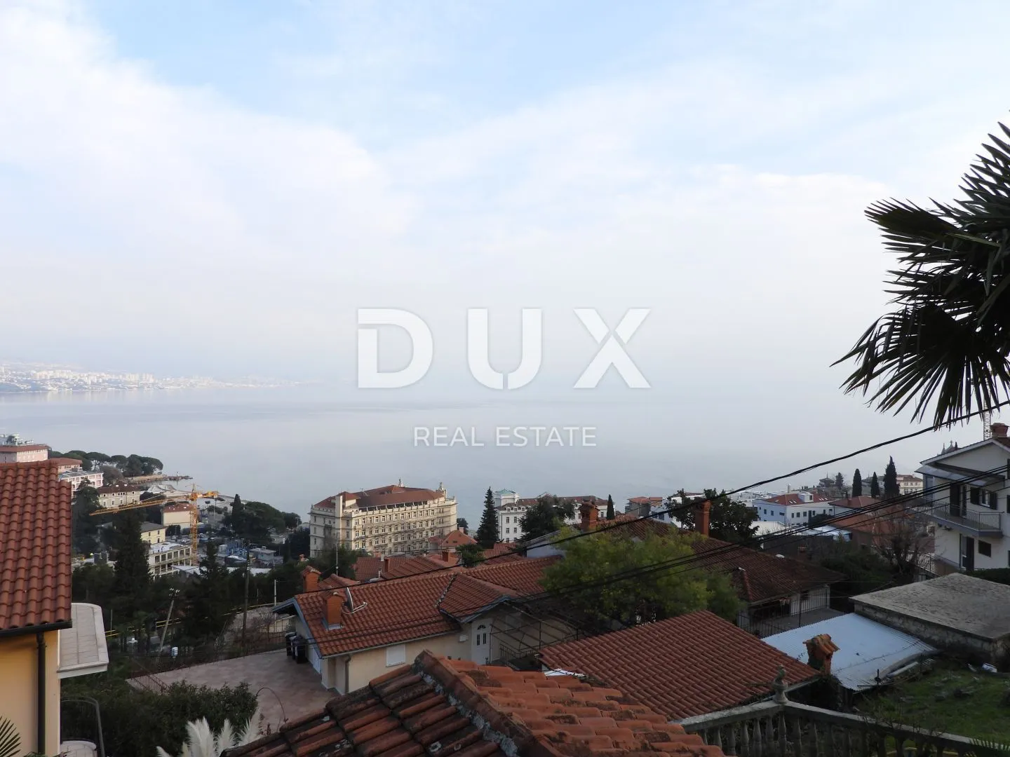 opatija- kuća 203m2 s panoramskim pogledom na more + okoliš - slika 17