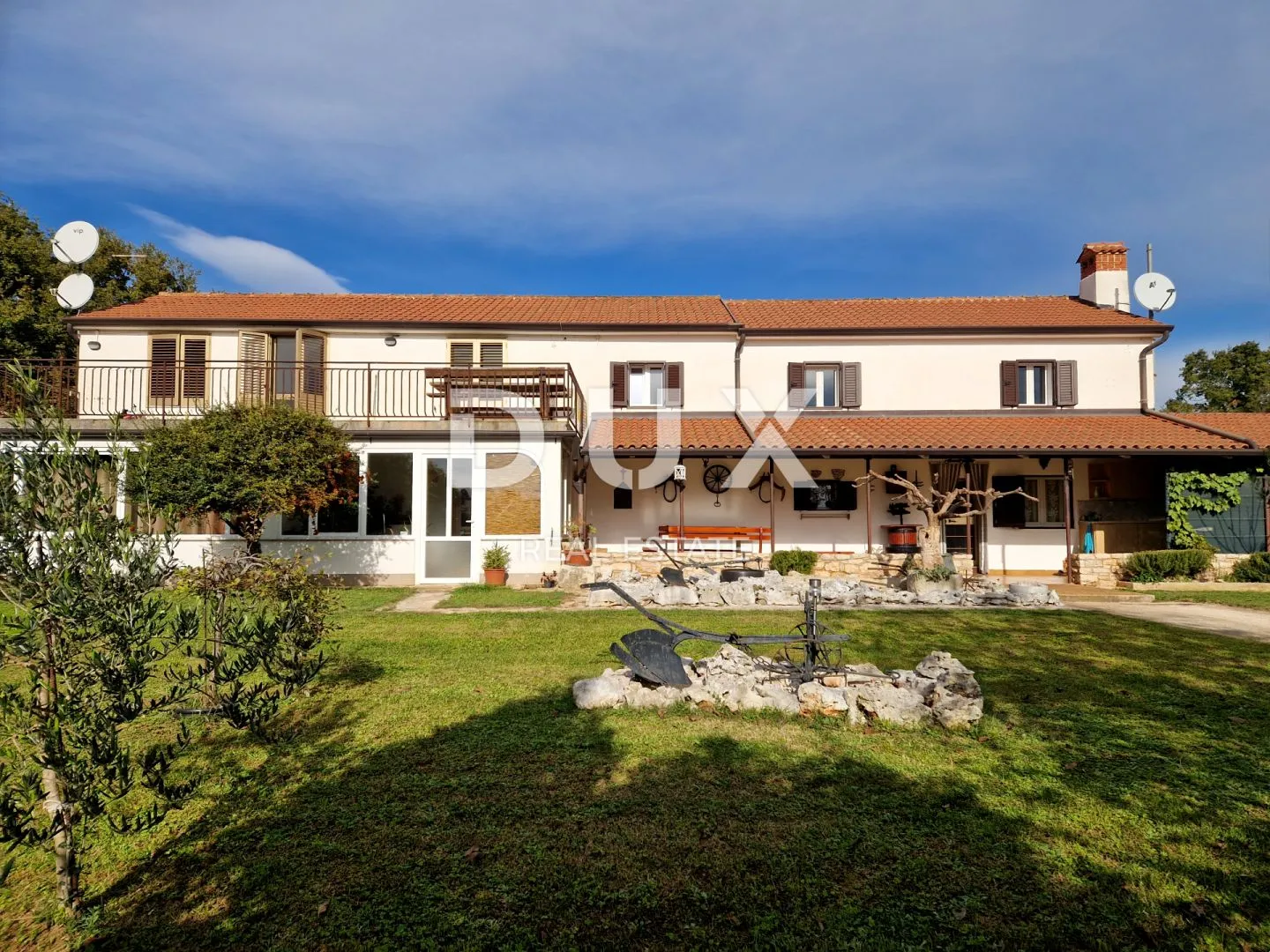 istra, novigrad - prostrana kuća u blizini mora - slika 2