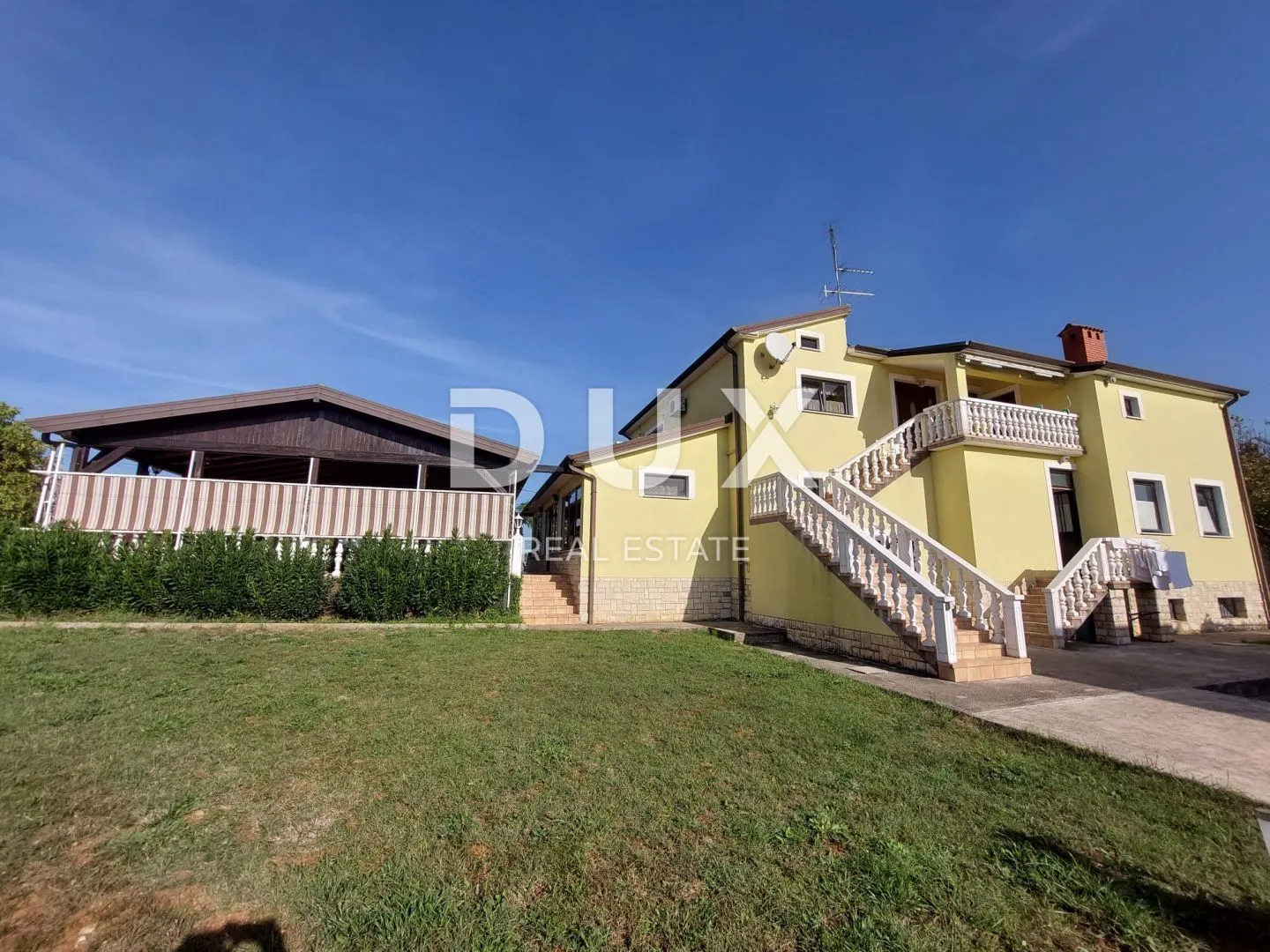 istra, umag - apartmanska kuća i poslovni objekt sa stanom - slika 3