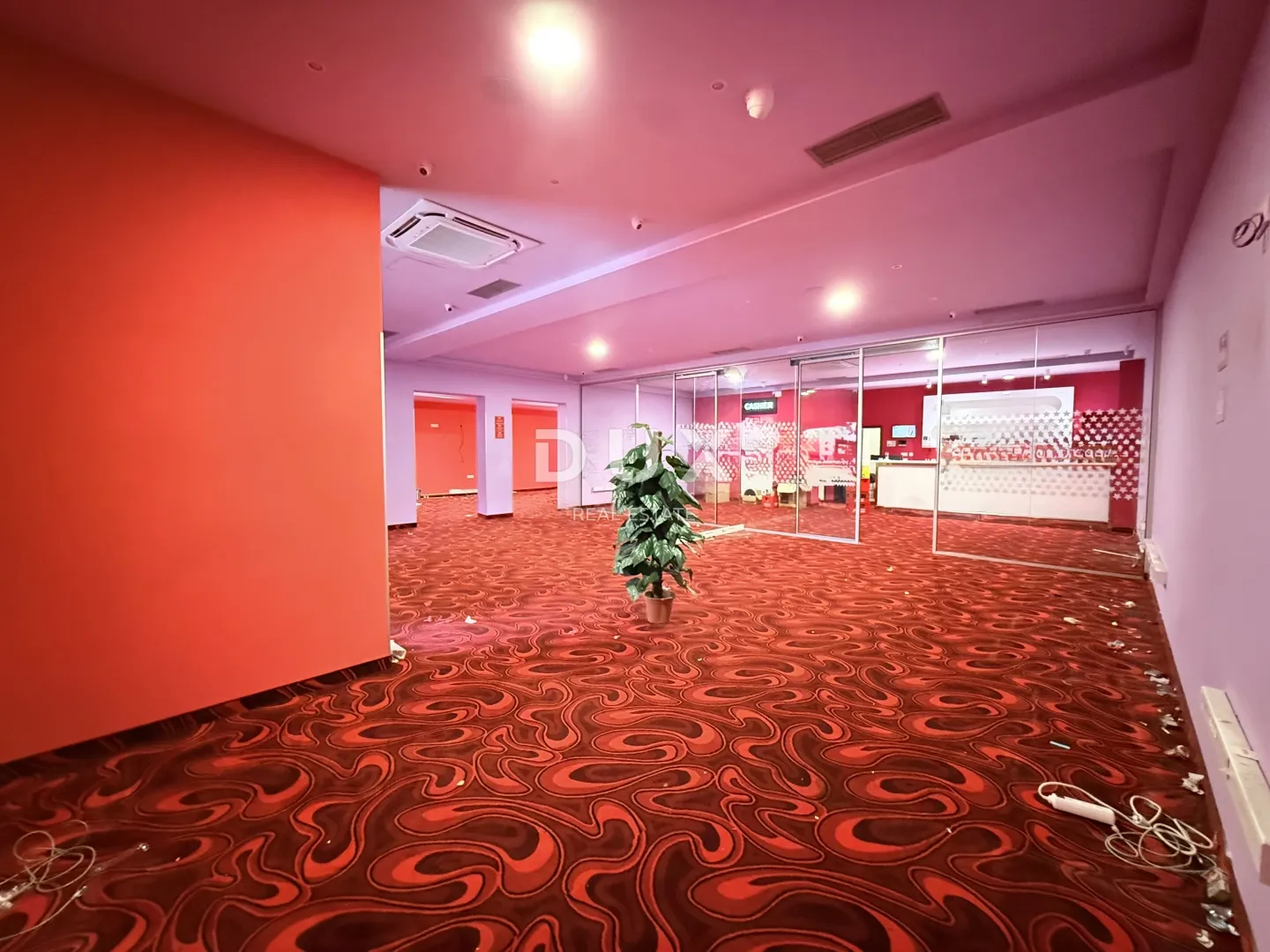 kvarner, kostrena – pp u prizemlju, (uvjeti za casino) frekventna lokacija, veliki parking - slika 2
