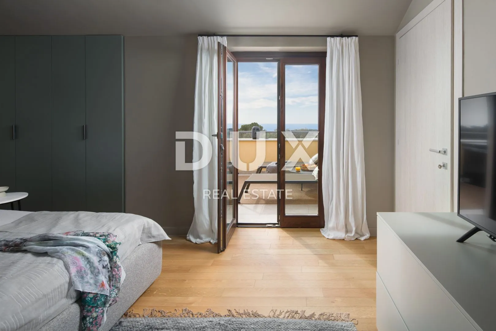 istra,poreč-moderan dvoetažni stan blizu mora - slika 14