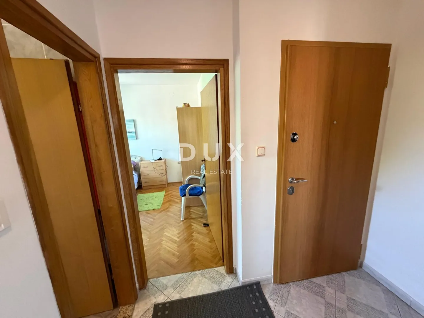 crikvenica - stan 87 m2, 2s+db, udaljen samo 50 metara od plaže! prilika! hitna prodaja! - slika 33