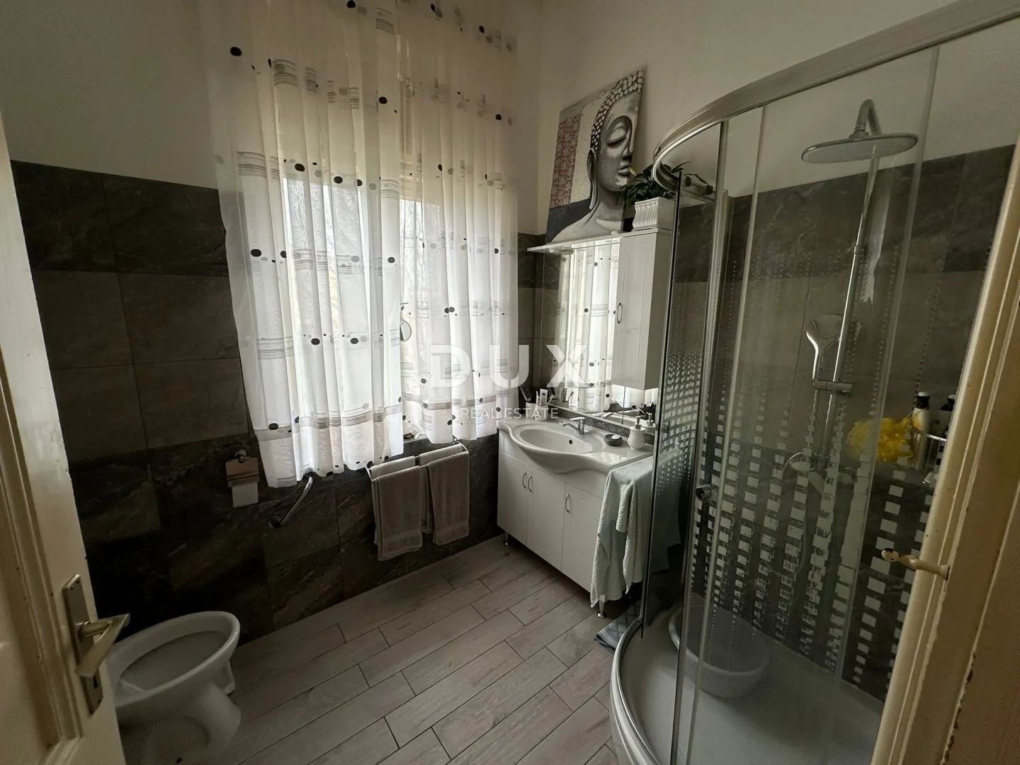 istra, pula - jedinstveni stan od 178 m2 u srcu pule! - slika 10