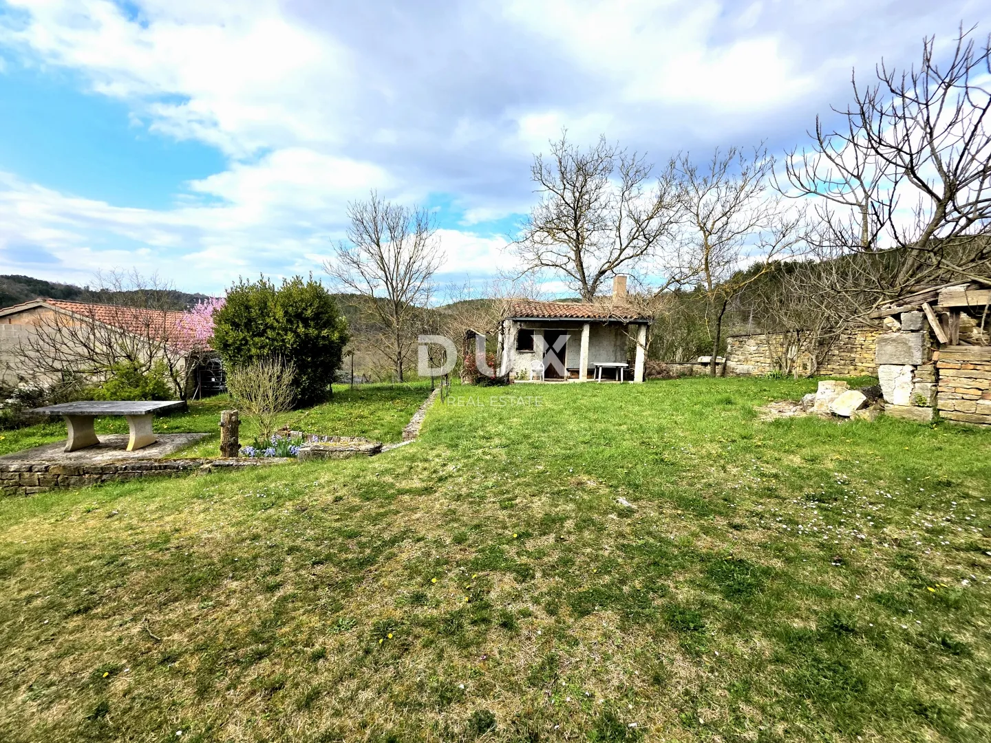 istra, pazin, obiteljska kuća, 250 m2, za obnovu - slika 53